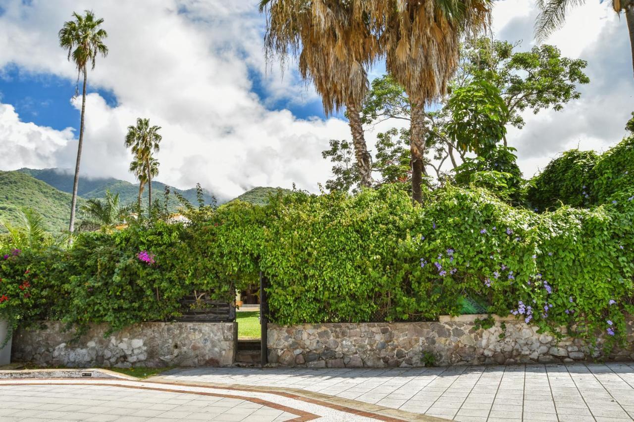 Casa Jardin-Lakeside Boutique Resort By Restavio آجيجيك المظهر الخارجي الصورة